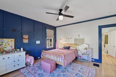 Bedroom - 2721 Atlantic Ave, Cincinnati, OH 45209 photo 5 of 7