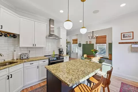 Kitchen - 2721 Atlantic Ave, Cincinnati, OH 45209 photo 2 of 5