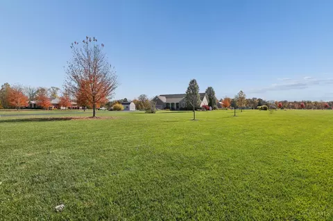 Exterior - 2171 Baas Rd, Batavia, OH 45103 photo 5 of 13