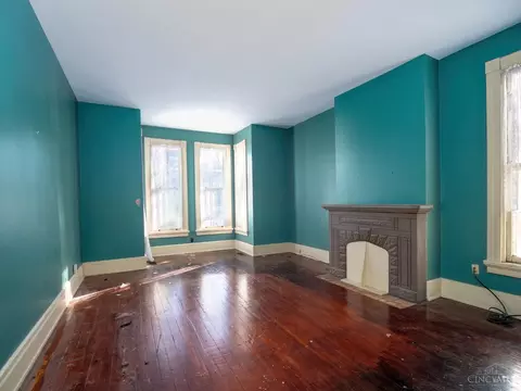2709 Euclid Ave, Cincinnati, OH 45219 photo 3