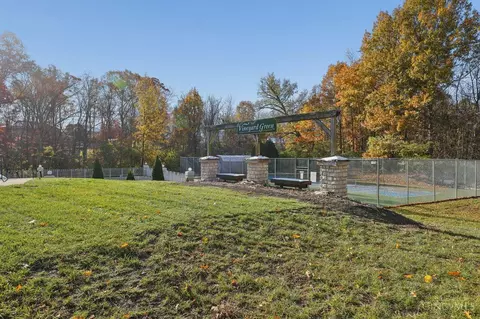 488 Madeira Ct, Cincinnati, OH 45255 photo 36