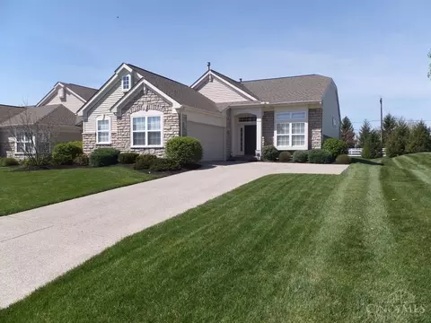3537 Macpherson Pl, Cincinnati, OH 45245