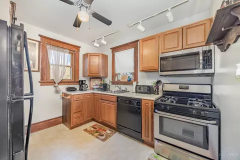 Kitchen - 4778 Prosperity Pl, Cincinnati, OH 45238 photo 1 of 1