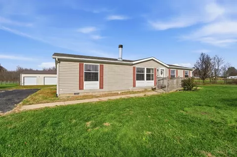 5669 Bucktown Rd, Williamsburg, OH 45176