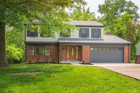 772 Price Knoll Ln, Milford, OH 45150