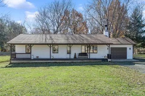 6037 Oregonia Rd, Oregonia, OH 45054