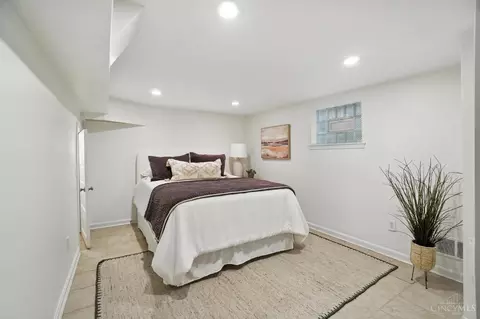 Bedroom - 2922 Utopia Pl, Cincinnati, OH 45208 photo 3 of 3
