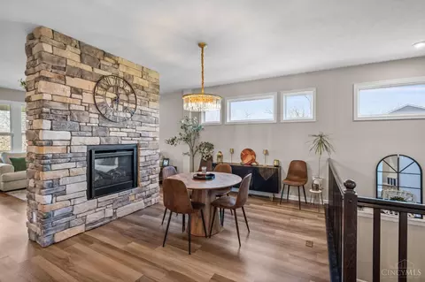 Dining - 3036 Barnbougle Dr, Cincinnati, OH 45233 photo 1 of 3
