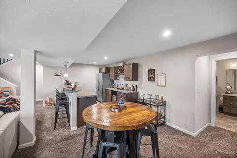 Dining - 3036 Barnbougle Dr, Cincinnati, OH 45233 photo 3 of 3