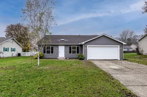 881 Trails End Dr, Monroe, OH 45050