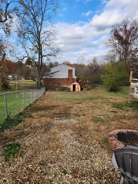 Exterior - 2238 Pacora Dr, Cincinnati, OH 45231 photo 4 of 4