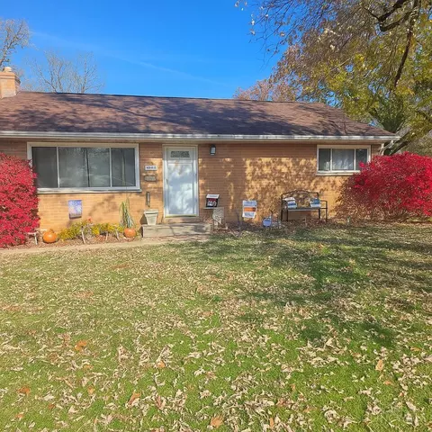 2238 Pacora Dr, Cincinnati, OH 45231