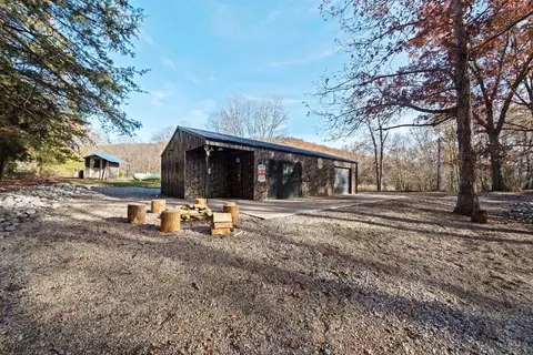 98 Coon Hollow Rd, Blue Creek, OH 45616