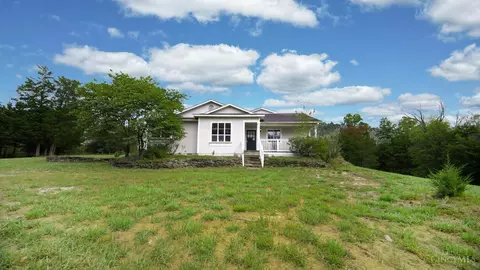 202 Lask Ln, Manchester, OH 45144