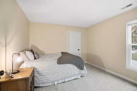 711 Track Ln, Cincinnati, OH 45245 photo 28