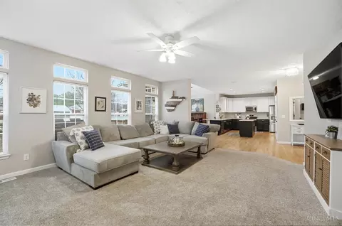 711 Track Ln, Cincinnati, OH 45245 photo 14
