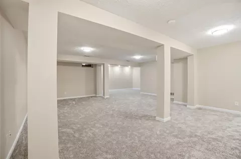 711 Track Ln, Cincinnati, OH 45245 photo 35