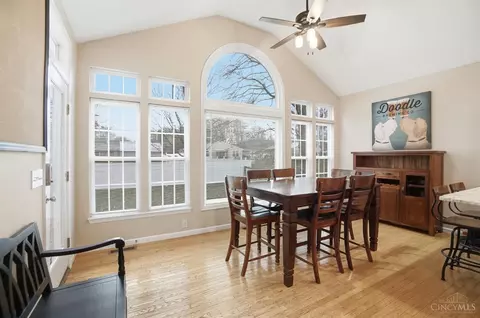 711 Track Ln, Cincinnati, OH 45245 photo 11