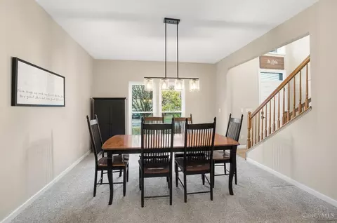 711 Track Ln, Cincinnati, OH 45245 photo 5