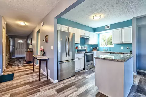 Other - 299 Jonathan Ct, Cincinnati, OH 45255 photo 3 of 10