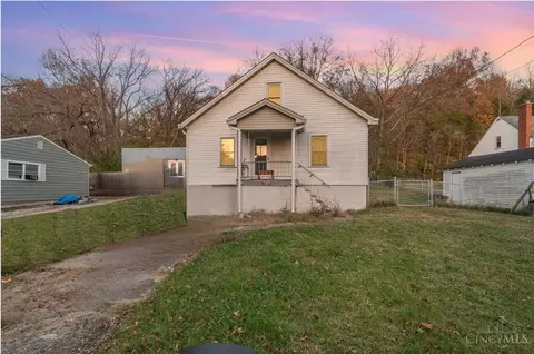 702 Greenmound Rd, New Richmond, OH 45157