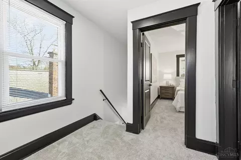 Entry Way - 6836 Windward St, Cincinnati, OH 45227 photo 1 of 2