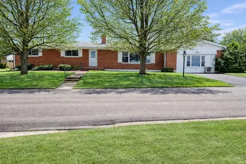 1730 Braeburn Rd, Aberdeen, OH 45101