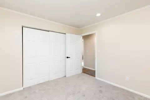 712 Daphne Ct, Forest Park, OH 45240 photo 10