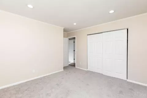 712 Daphne Ct, Forest Park, OH 45240 photo 11