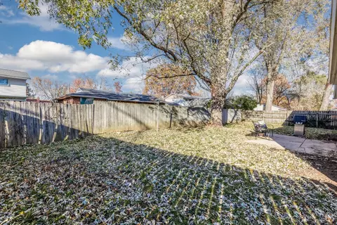 712 Daphne Ct, Forest Park, OH 45240 photo 32
