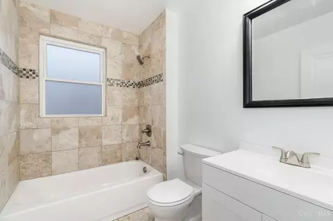 Bath - 3601 Madison Rd, Cincinnati, OH 45209 photo 1 of 1