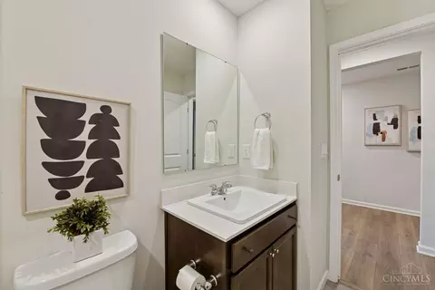 Entry Way - 5001 Lakeview Dr, Morrow, OH 45152 photo 5 of 5