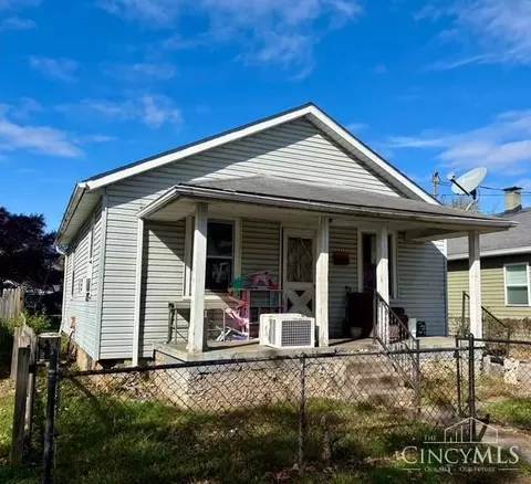 131 Howman Ave, New Miami, OH 45011