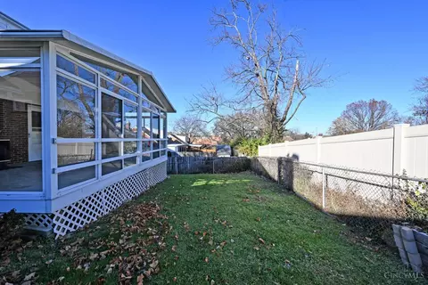Exterior - 796 Kenray Ct, Reading, OH 45215 photo 9 of 9
