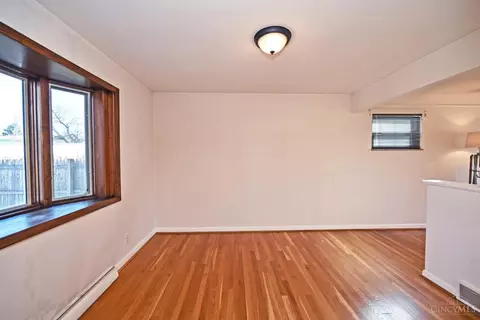 Living - 796 Kenray Ct, Reading, OH 45215 photo 6 of 6