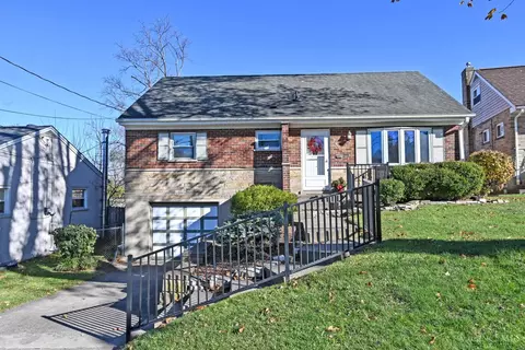 Exterior - 796 Kenray Ct, Reading, OH 45215 photo 2 of 9