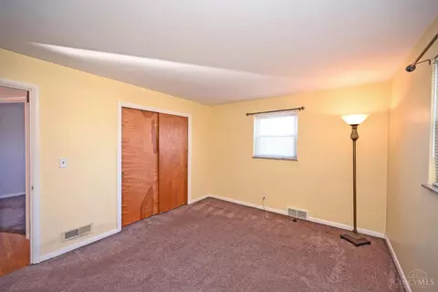 Bedroom - 796 Kenray Ct, Reading, OH 45215 photo 1 of 10