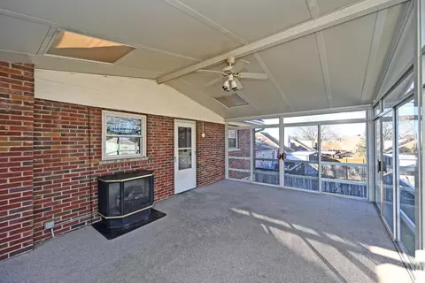 Exterior - 796 Kenray Ct, Reading, OH 45215 photo 6 of 9