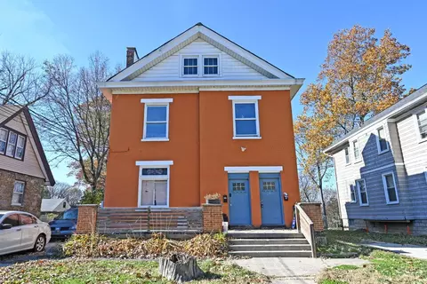327 Crestline Ave, Cincinnati, OH 45205