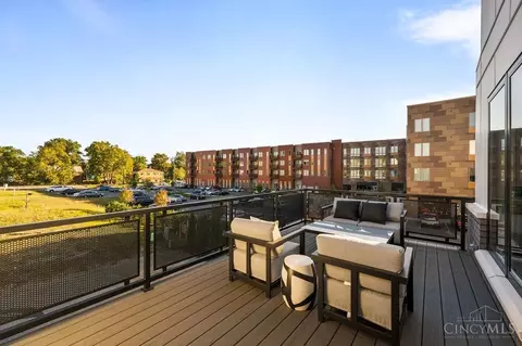 6233 Station Court Dr, Cincinnati, OH 45224