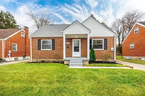 1523 Gardenwood Ct, Cincinnati, OH 45231