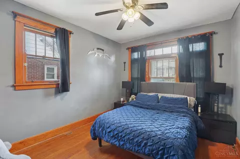 Bedroom - 4307 Eighth St, Cincinnati, OH 45205 photo 1 of 8