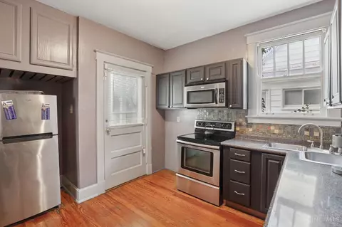 Kitchen - 4307 Eighth St, Cincinnati, OH 45205 photo 2 of 3