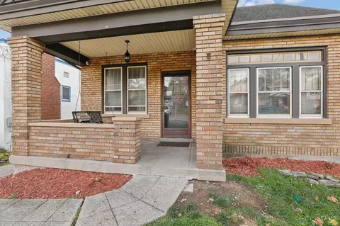 Exterior - 4307 Eighth St, Cincinnati, OH 45205 photo 1 of 9