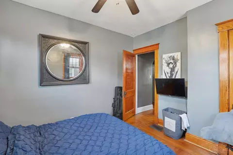 Bedroom - 4307 Eighth St, Cincinnati, OH 45205 photo 3 of 8