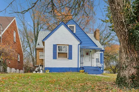 6202 Mayflower Ave, Golf Manor, OH 45237