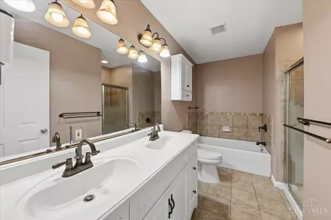 Bath - 2525 Millennium Pl, Cincinnati, OH 45211 photo 3 of 9