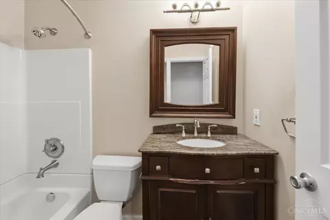 Bath - 2525 Millennium Pl, Cincinnati, OH 45211 photo 2 of 9