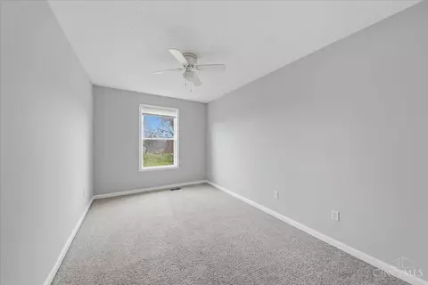 Bedroom - 2525 Millennium Pl, Cincinnati, OH 45211 photo 7 of 17