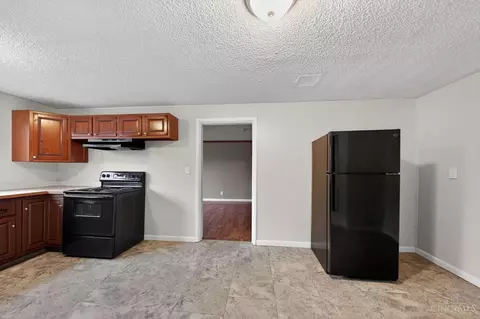 Kitchen - 8579 Daly Rd, Cincinnati, OH 45231 photo 2 of 4